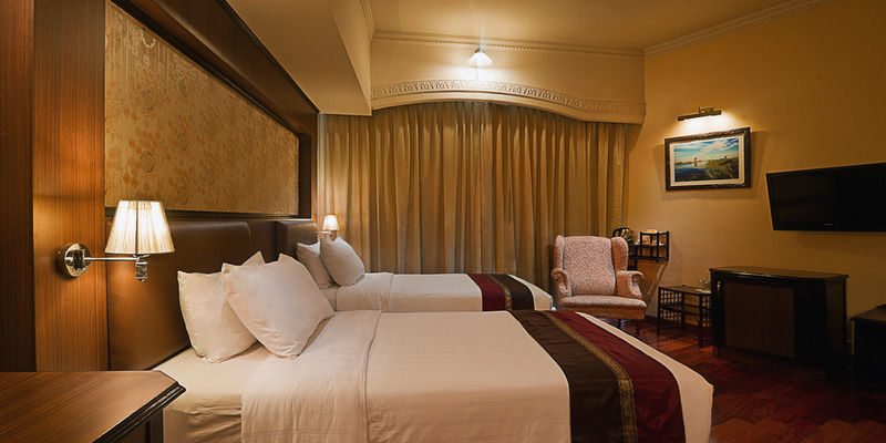 Syuen Hotel Ipoh Bagian luar foto